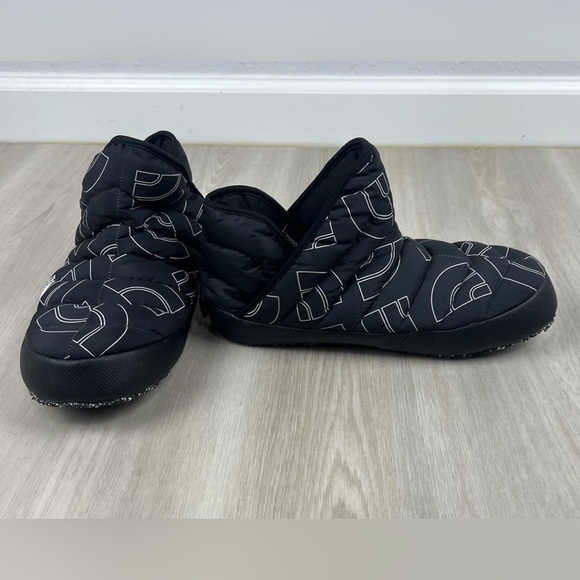THE NORTH FACE Men's ThermoBall Traction Winter Bootie Mens 7 Black Half Dome - Picture 7 of 14